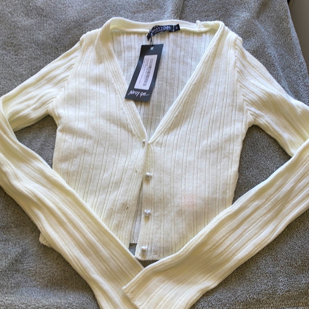 Nasty Gal Cropped Cardigan